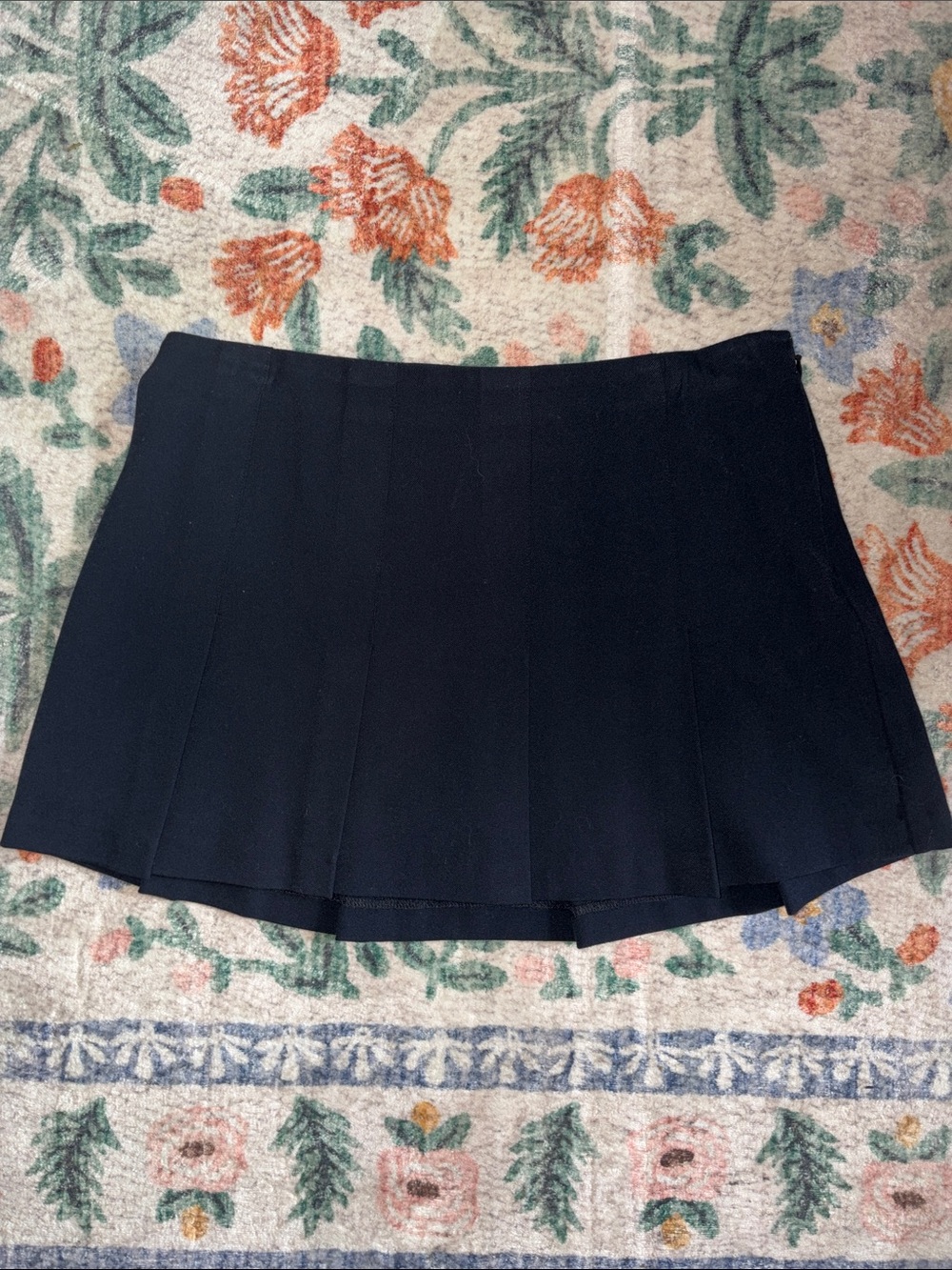 Abercrombie & Fitch Black Pleated Skater Mini Skirt